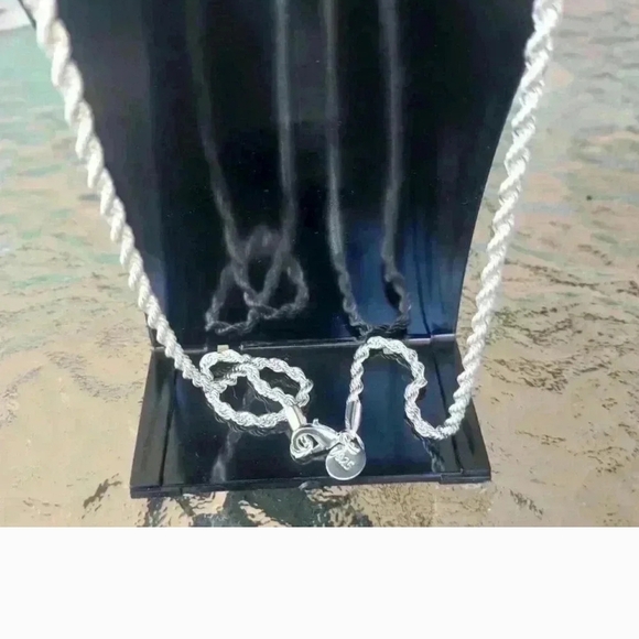 Silver Leaf Pendant Necklace - Picture 2 of 3